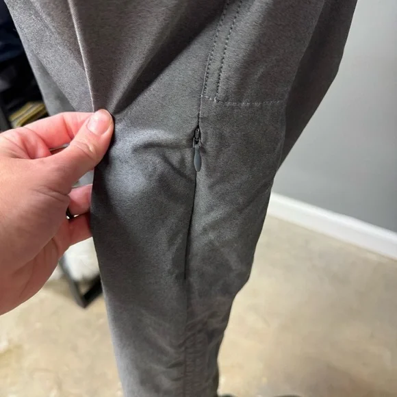 Kuhl Trekr Kapri womens 10 gray travel utility hiking capris gorpcore outdoors - Picture 5 of 9